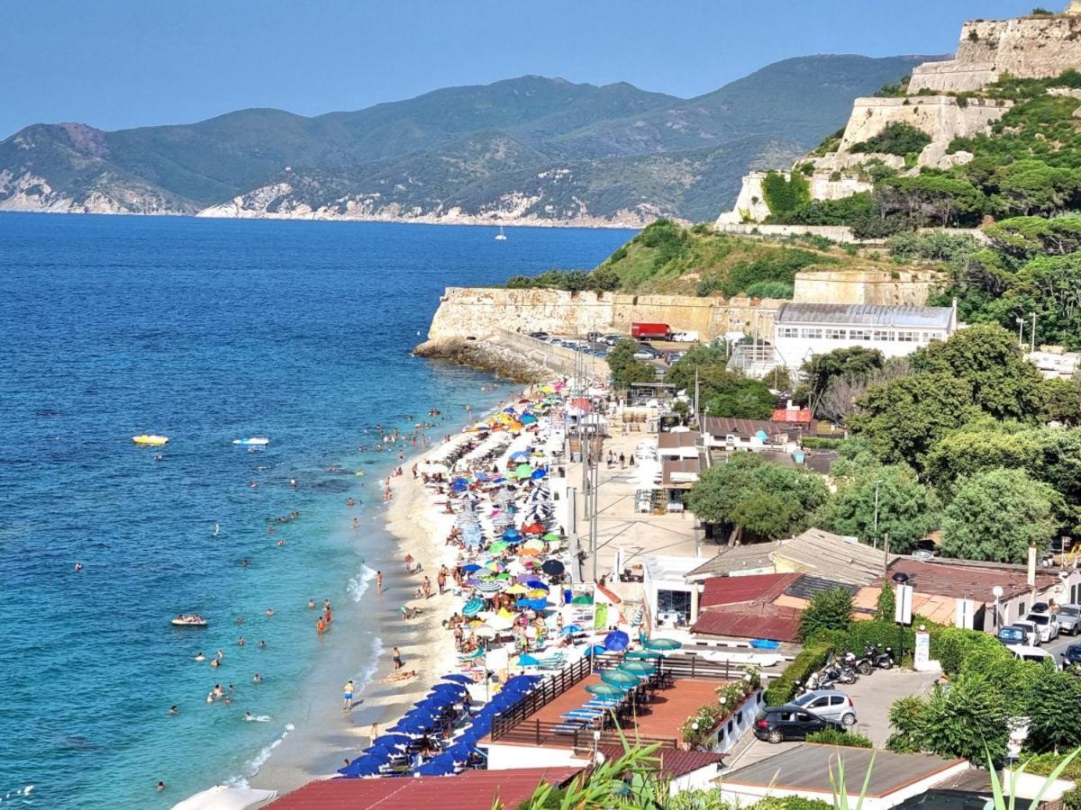 Appartamenti La Terrazza Sulle Ghiaie - Goelba Portoferraio Exteriér fotografie
