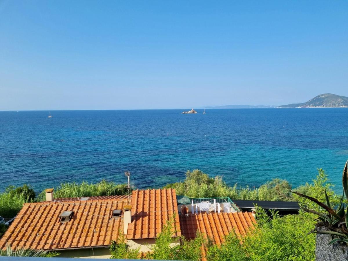 Appartamenti La Terrazza Sulle Ghiaie - Goelba Portoferraio Exteriér fotografie