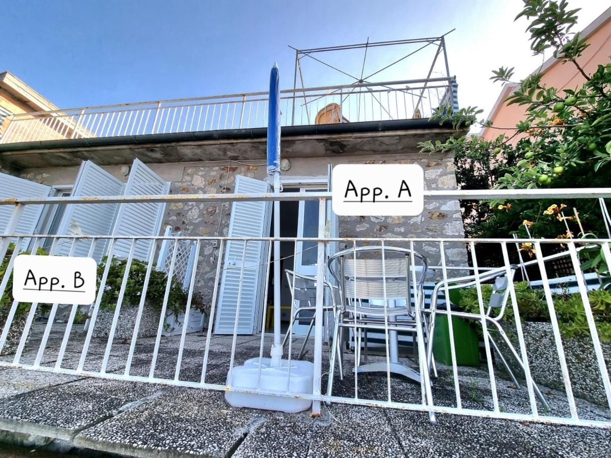 Appartamenti La Terrazza Sulle Ghiaie - Goelba Portoferraio Exteriér fotografie
